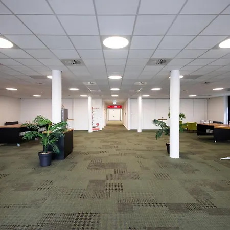Milling Park 3*
