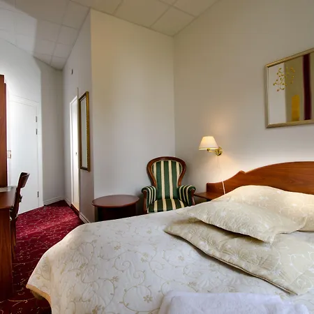 Ξενοδοχείο Milling Park 3*