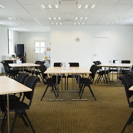 Ξενοδοχείο Milling Park 3*