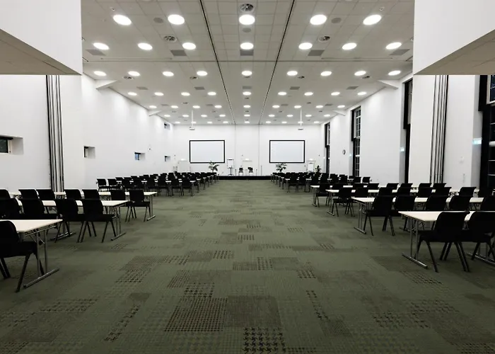 Отель Milling Park