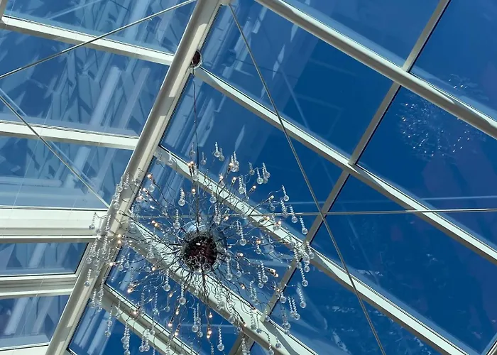 Отель Milling Park 3*